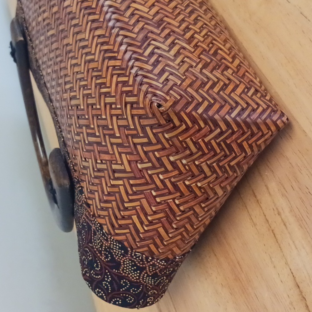 Thailand Woven Basket/Fabric/Wood Zippered Purse - Picture 7 of 16